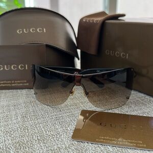 Gucci sunglasses 2807/s great condition, everything in picture included